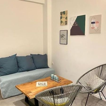 A Place 4U No10 - Garden-Level Getaway 2 Bedroom 2 Bathroom Apartment With Yard Athens Luaran gambar